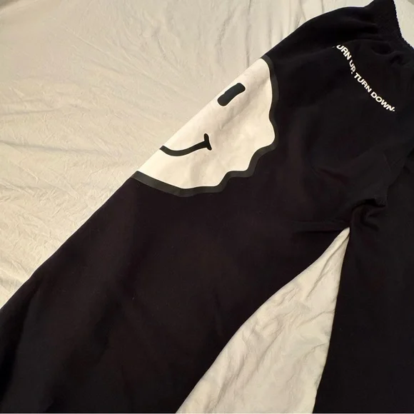 Turn Up Turn Down Barcode Joggers 365 Baggy Sweatpants Size 4XL Smiley Face